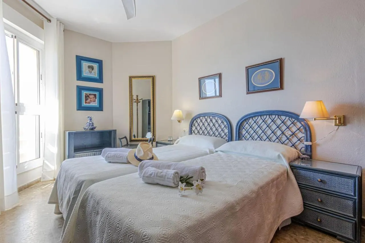 Wonderful Apartment With Sea Views Benalmádena