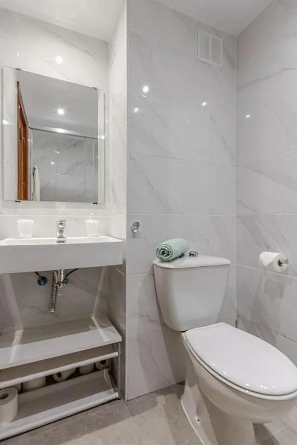 Wonderful Apartment With Sea Views Benalmádena